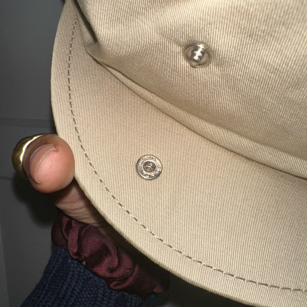 Prada Classic Tan Flat Cap - Picture 16 of 16